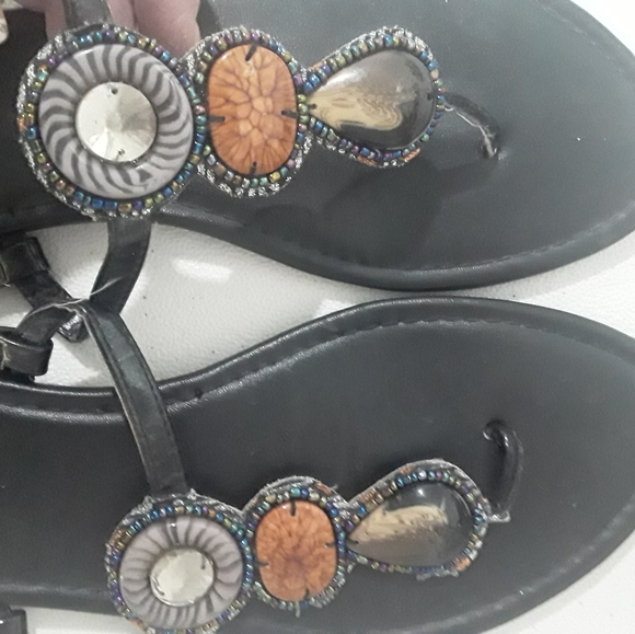 Final Price - Picture 2 of 6